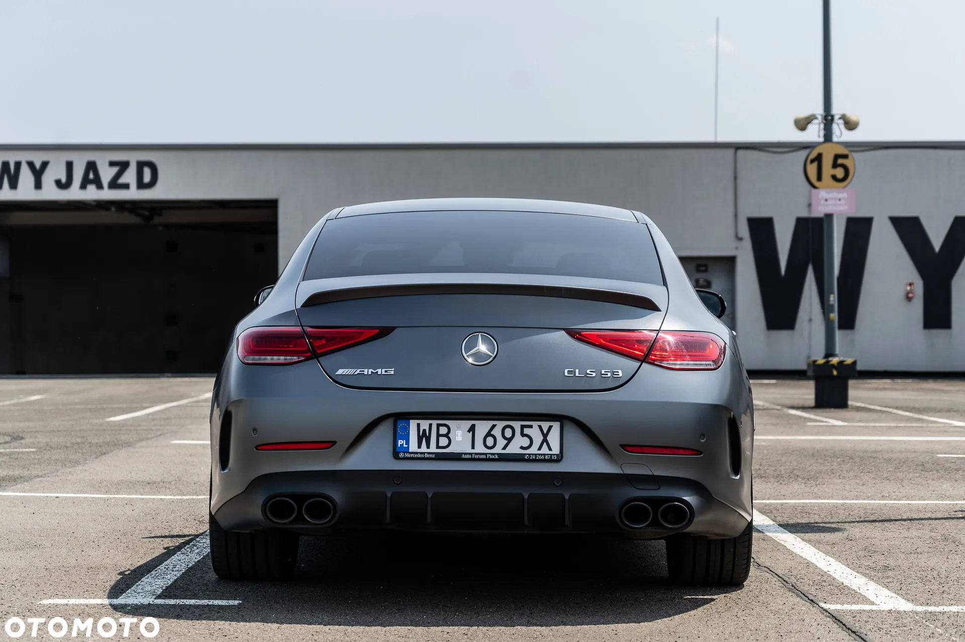 Mercedes-Benz CLS - 6