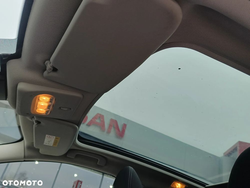 Nissan Qashqai 1.2 DIG-T N-Connecta EU6 - 20