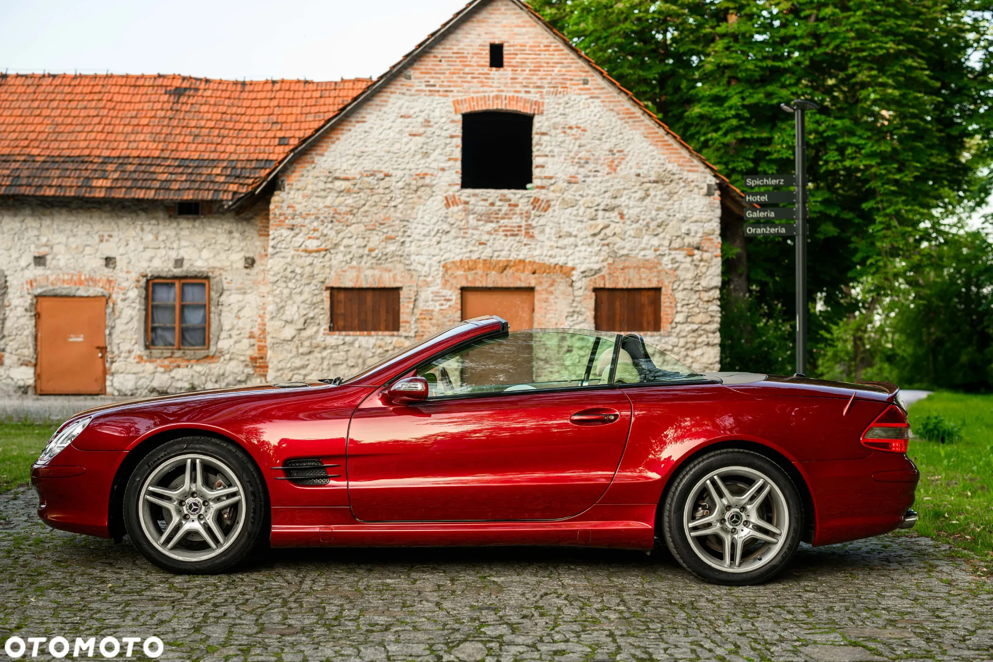 Mercedes-Benz SL 500 7G-TRONIC Night Edition - 12