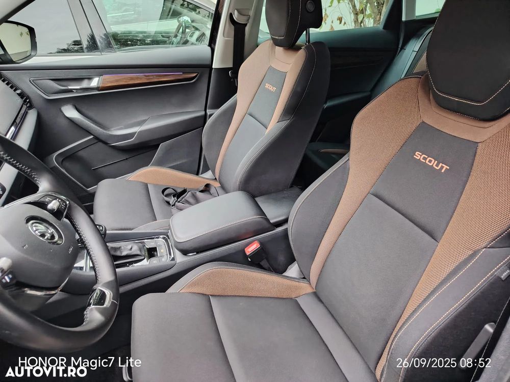 Skoda Karoq 2.0 TDI 4X4 DSG Scout - 2