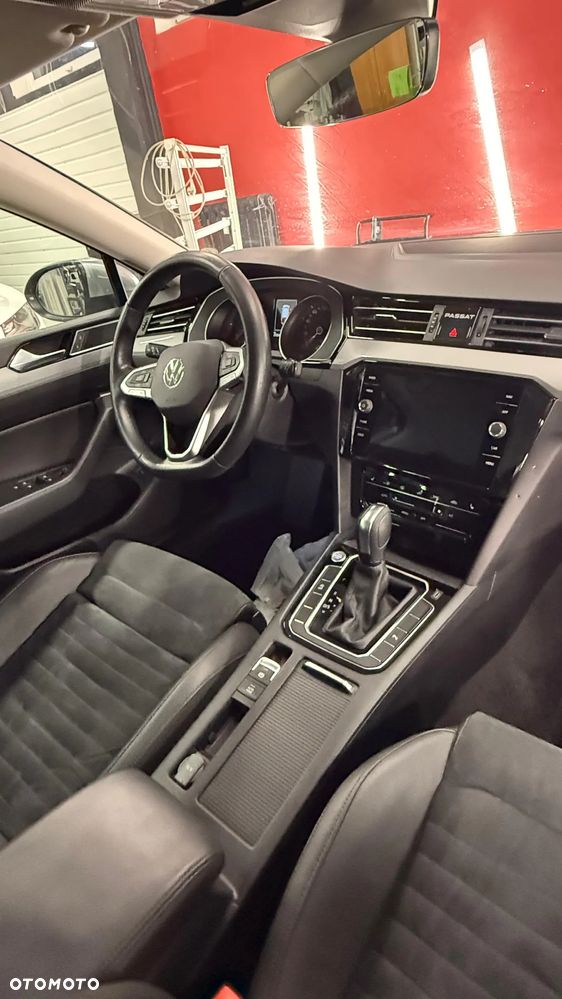 Volkswagen Passat 2.0 TDI SCR DSG Business - 15