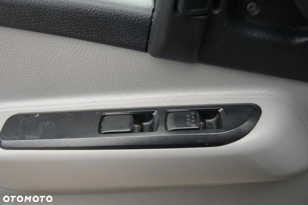 Mitsubishi FUSO=3C15=3.0D=KLIMA=PLANDEKA=12EP - 23