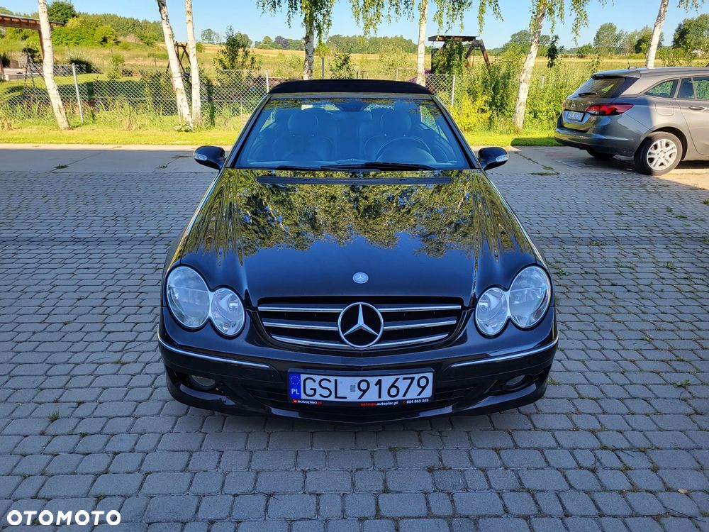 Mercedes-Benz CLK - 11