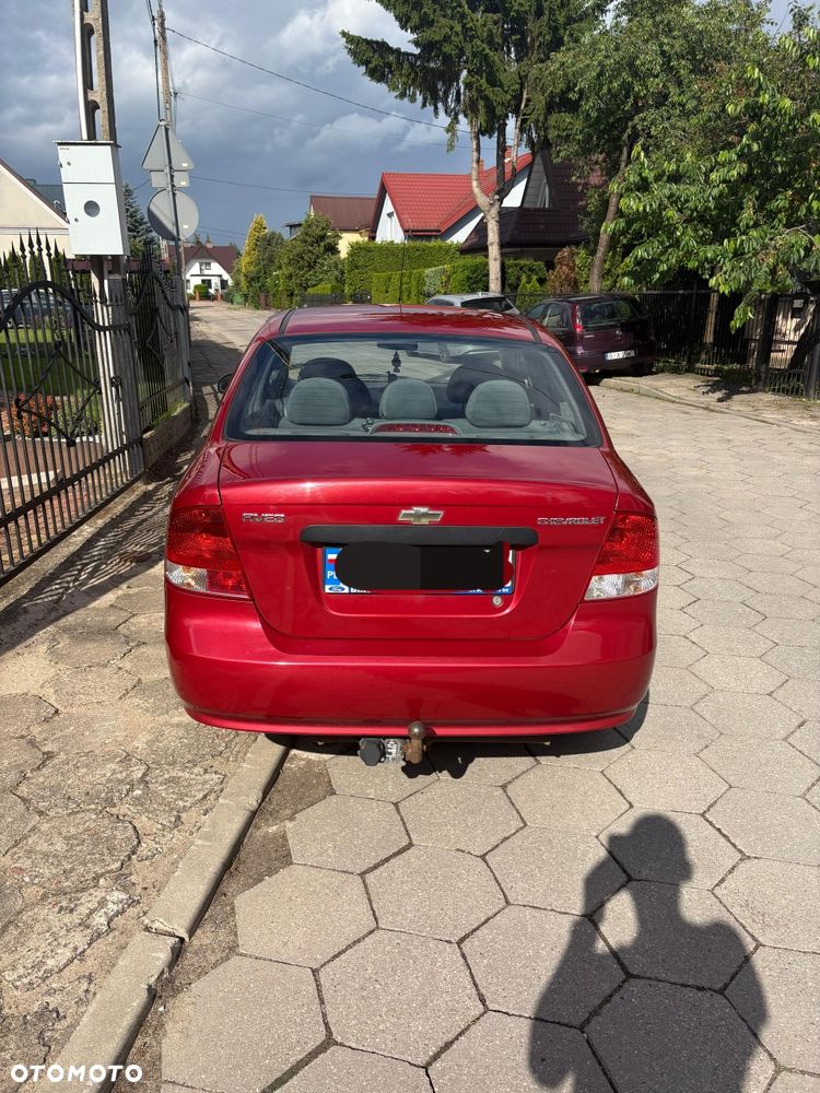 Chevrolet Aveo - 5