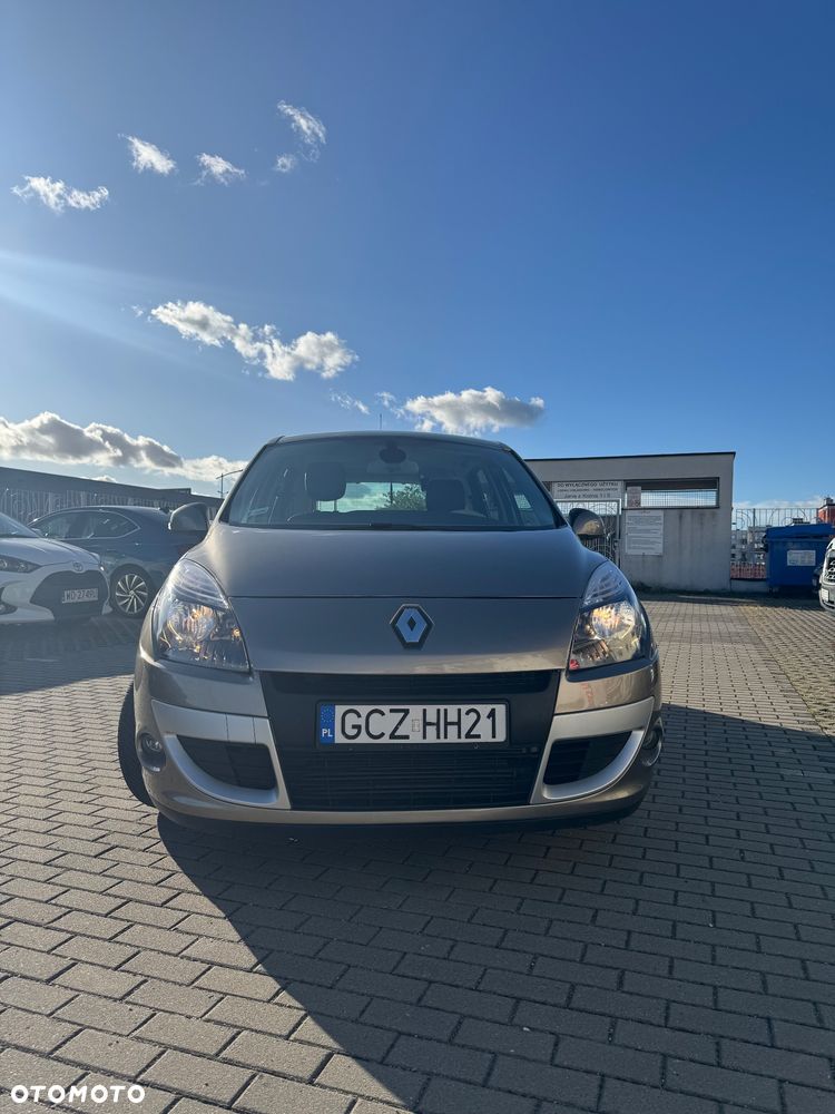Renault Scenic 1.5 dCi Authentique - 1
