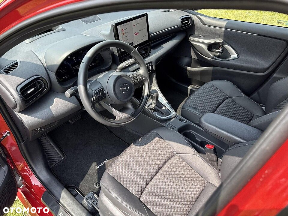 Mazda 2 - 5