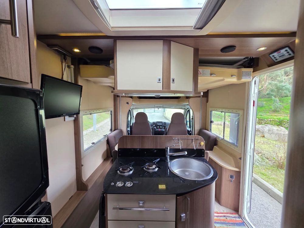 Challenger Genesis Trigano F14 - 9