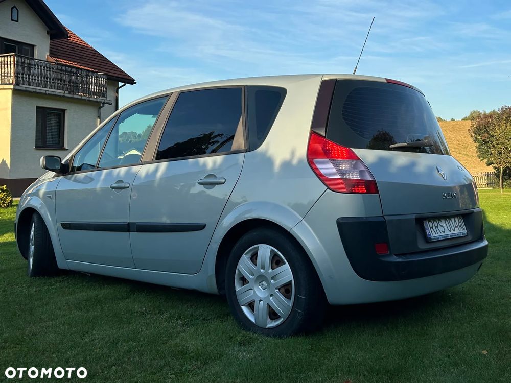 Renault Scenic 2.0 Confort Authentique - 14