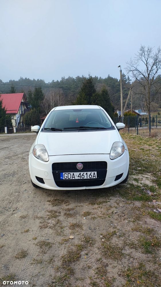 Fiat Grande Punto - 4