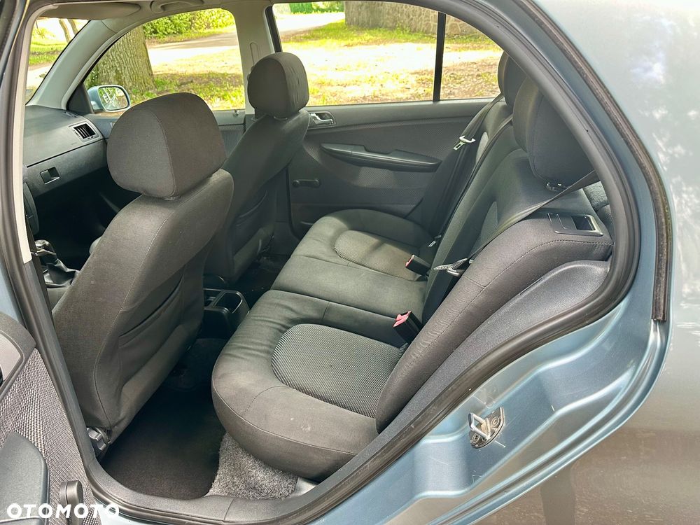 Skoda Fabia 1.2 HTP Style Edition - 12