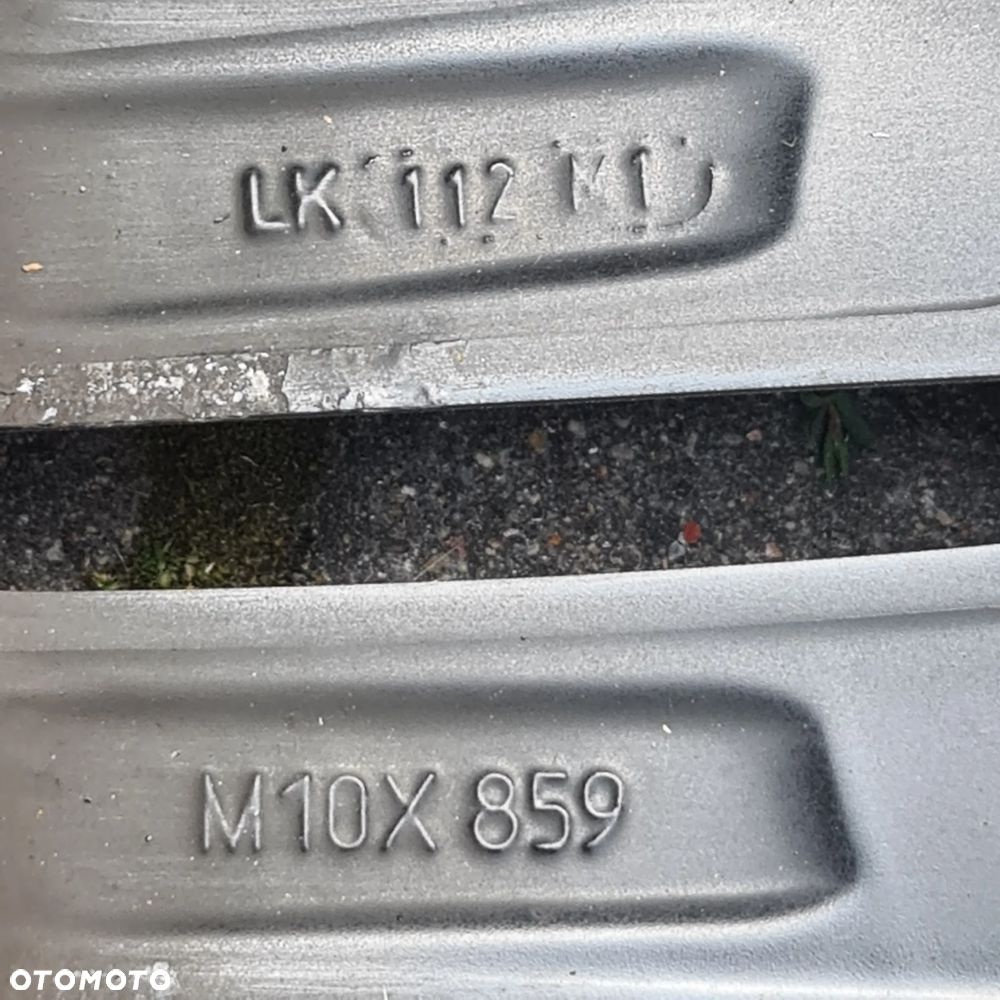 Komplet felg z oponami - 6