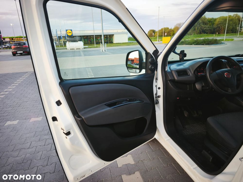 Fiat Doblo II 1.4 16V 95KM PB+LPG, Skrzynia 6-bieg., Klimatyzacja - 5
