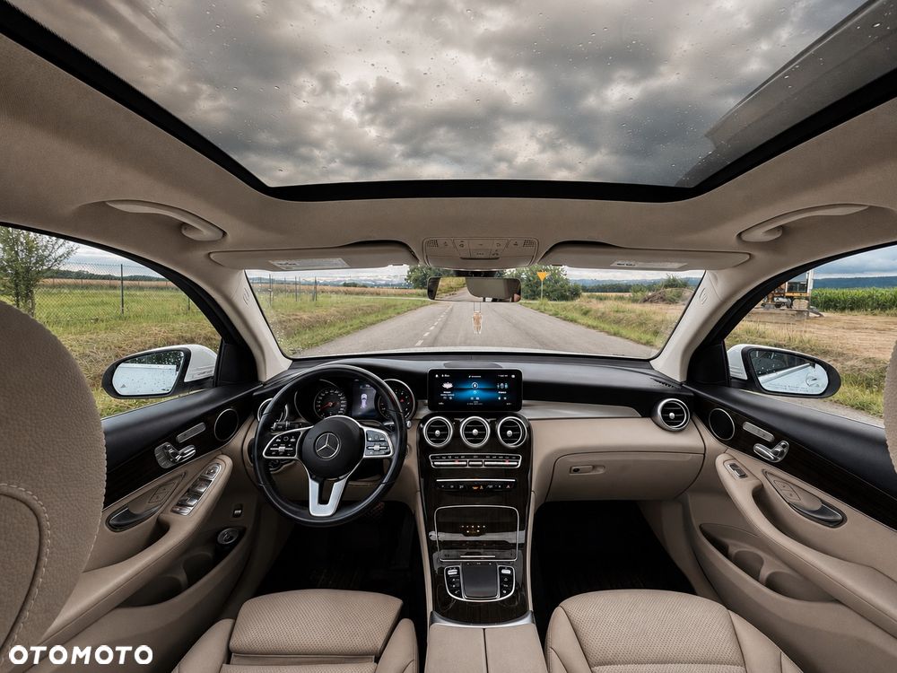 Mercedes-Benz GLC 300 4Matic 9G-TRONIC - 18