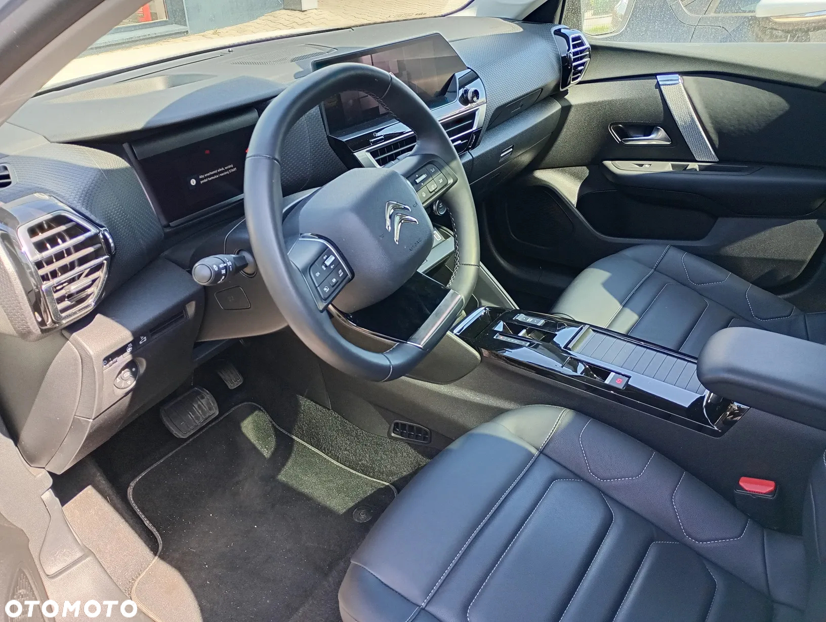 Citroën C4X e-C4 X EV136 50kWh Shine Pack - 2