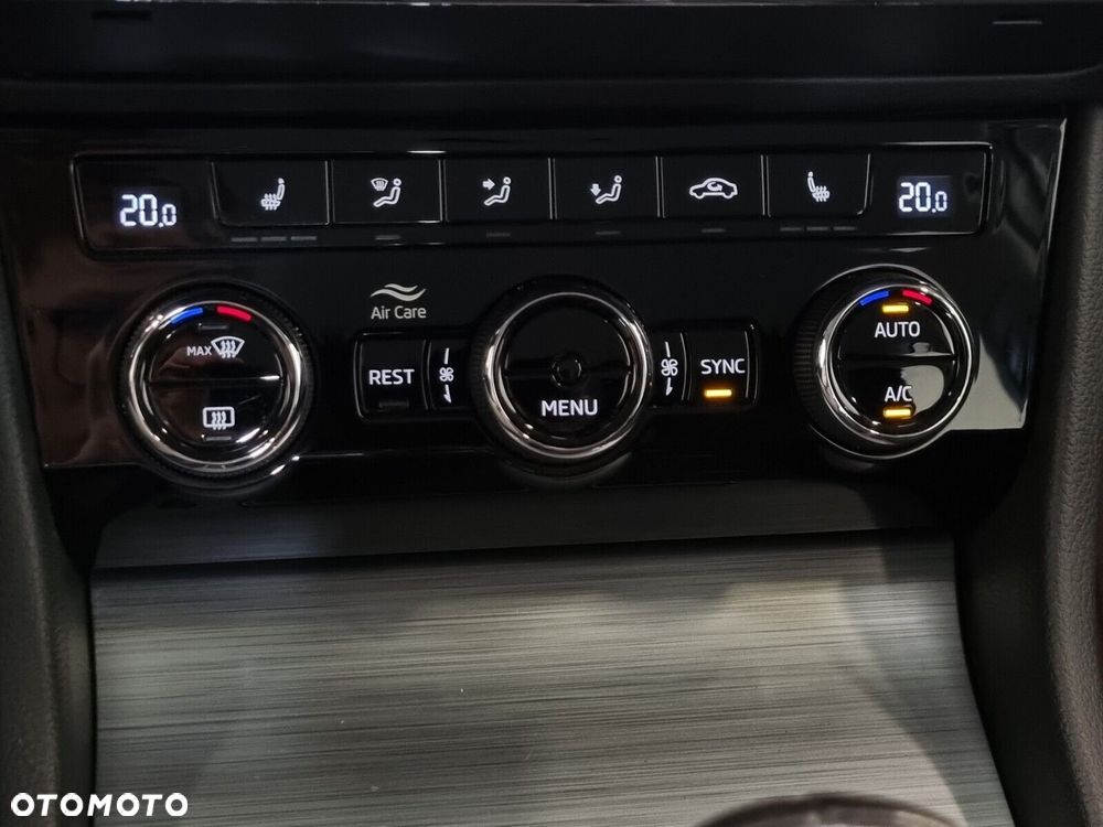 Skoda Superb 1.5 TSI Ambition - 24