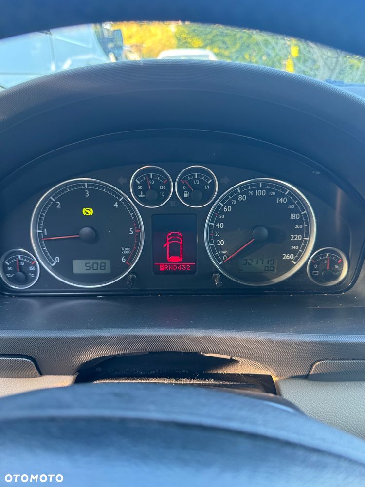 Volkswagen Sharan - 10