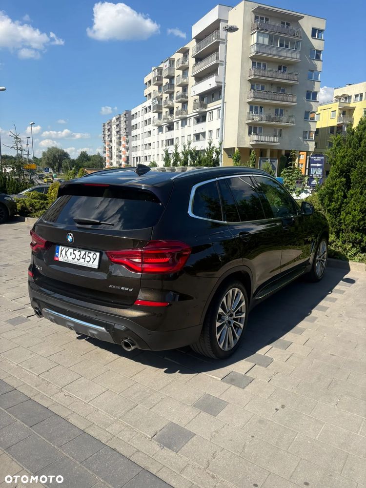 BMW X3 xDrive20d Luxury Line - 11