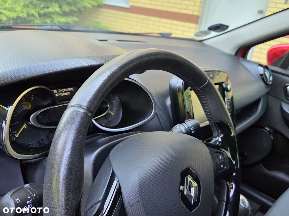 Renault Clio 0.9 TCe Business - 22