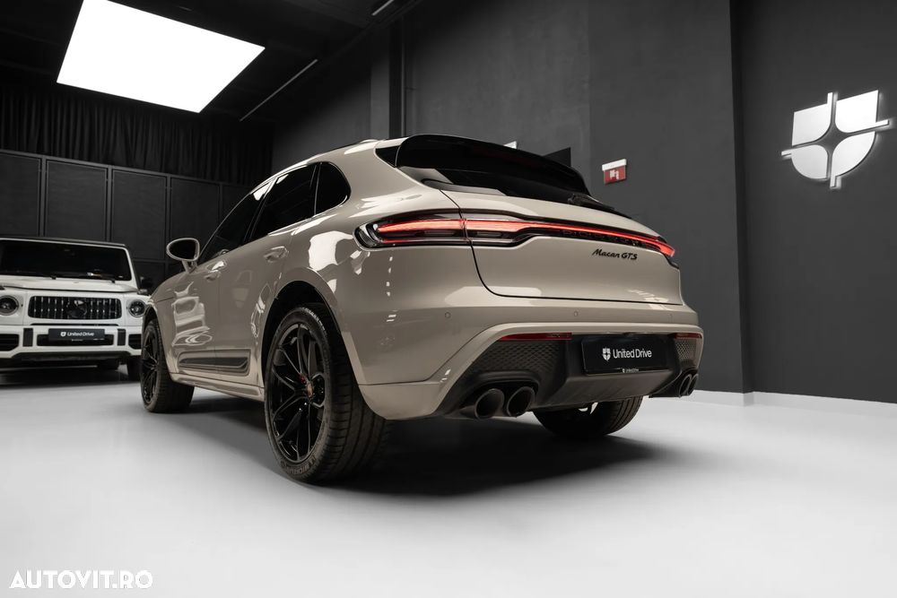 Porsche Macan GTS PDK - 39