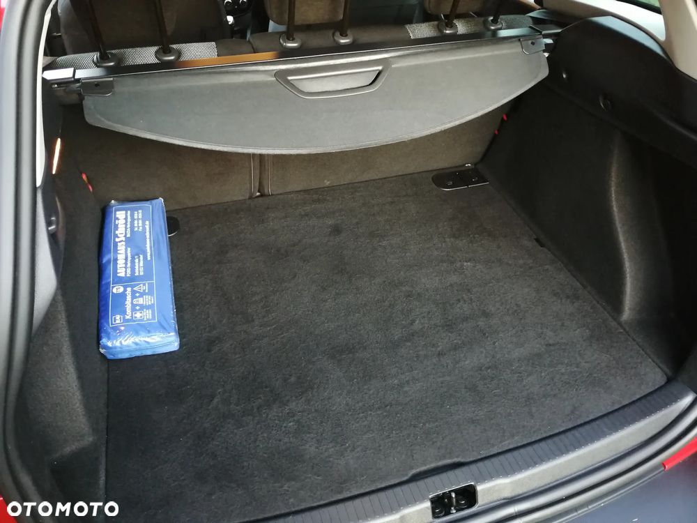 Renault Clio Grandtour (Energy) TCe 90 Bose Edition - 26