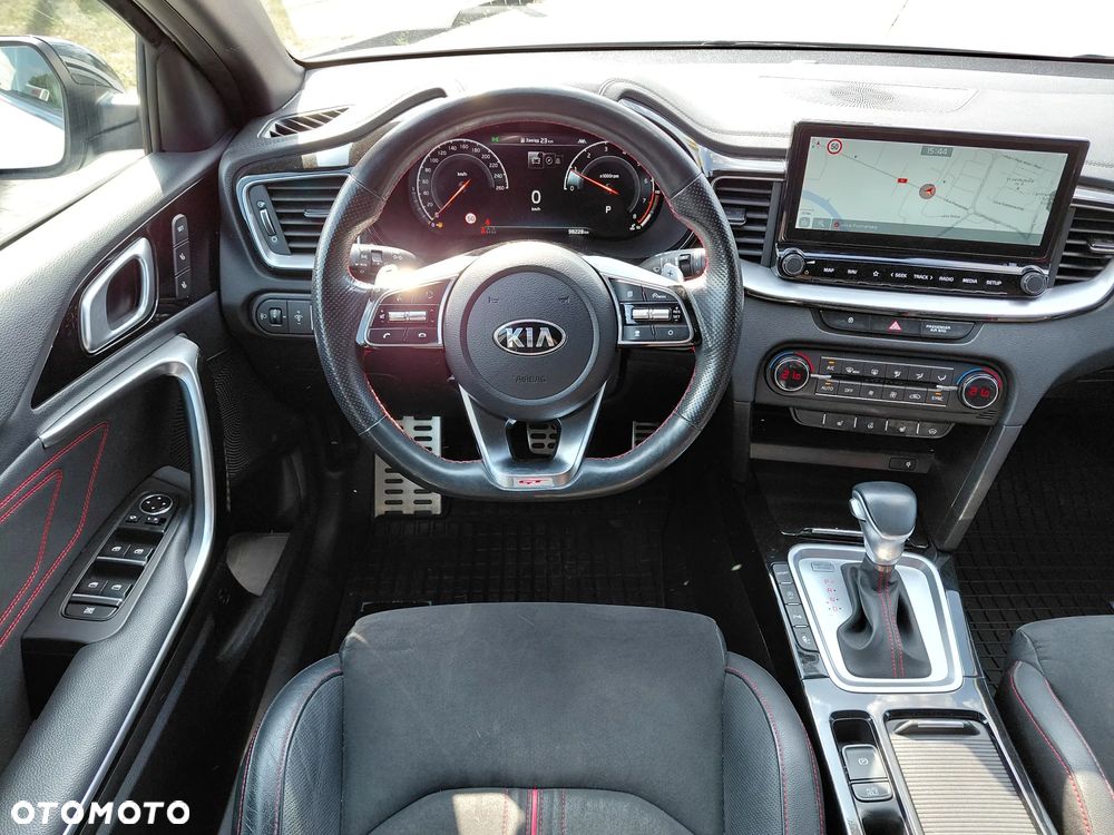 Kia ProCeed - 14