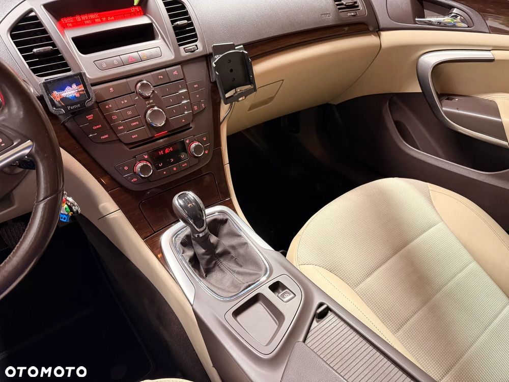 Opel Insignia 2.0 CDTI Cosmo - 12