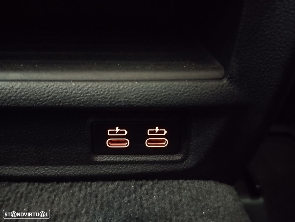 BMW 520 e Pack M - 16