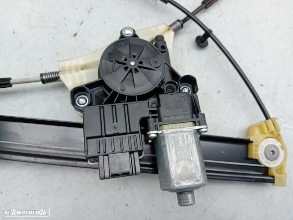 Elevador vidros frente direito SEAT Arona (KJ7) - 3