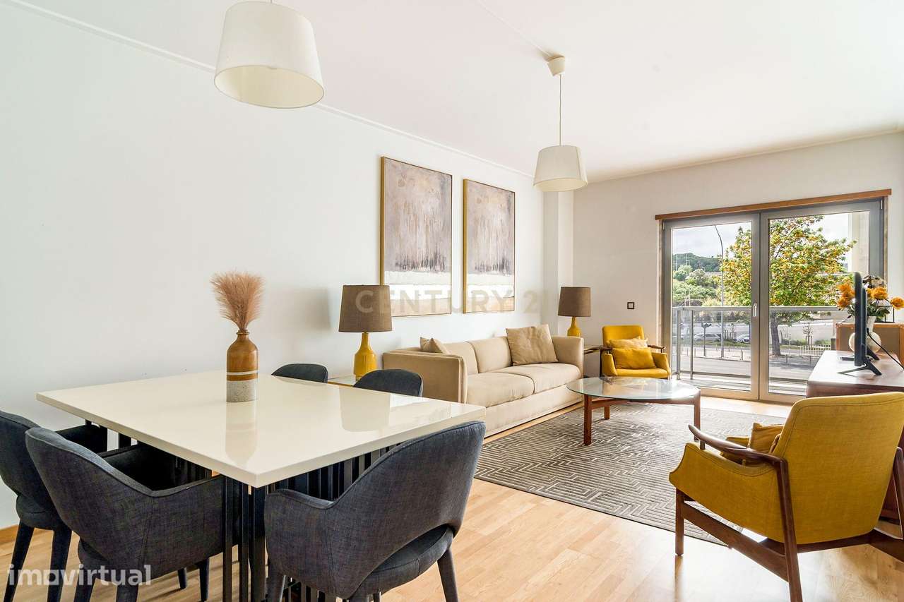 T2 com Terraço e Vista na Lisboa Central - Grande imagem: 3/26
