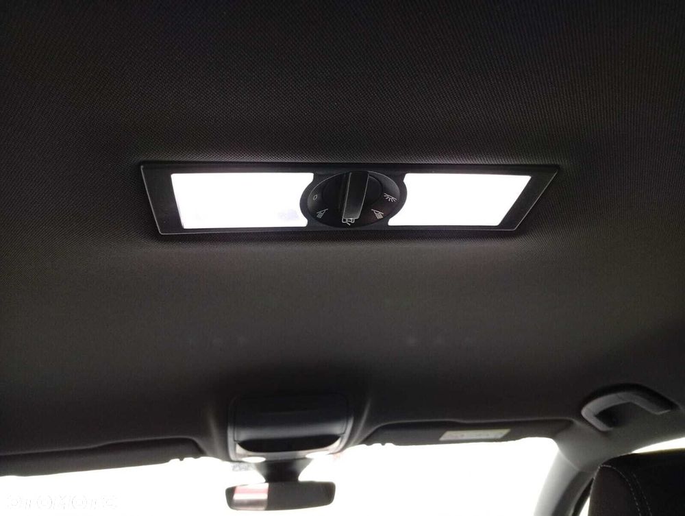 Skoda Karoq 1.5 TSI ACT Sportline DSG - 20