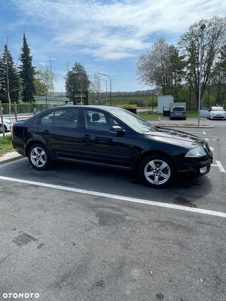 Skoda Octavia 1.9 TDI Classic DSG - 8