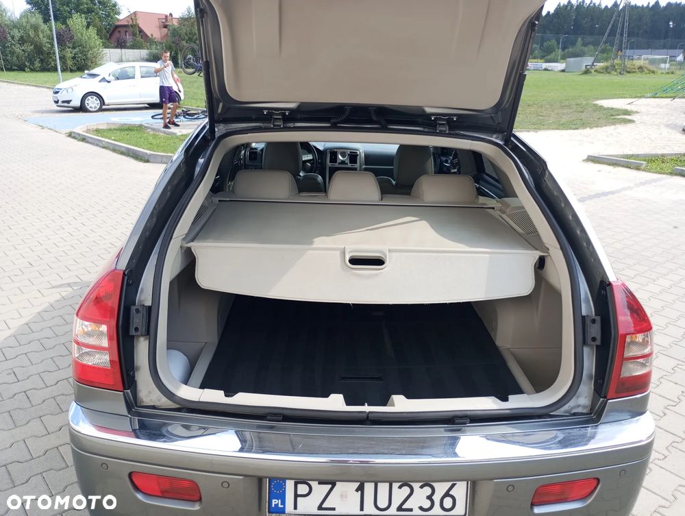 Chrysler 300C Touring 3.0 CRD DPF Automatik - 23