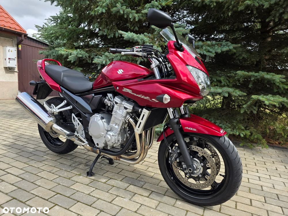 Suzuki Bandit - 8