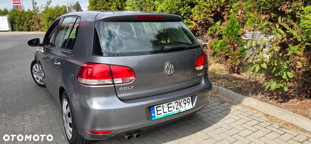 Volkswagen Golf 2.0 TDI DPF Comfortline 119 g - 13