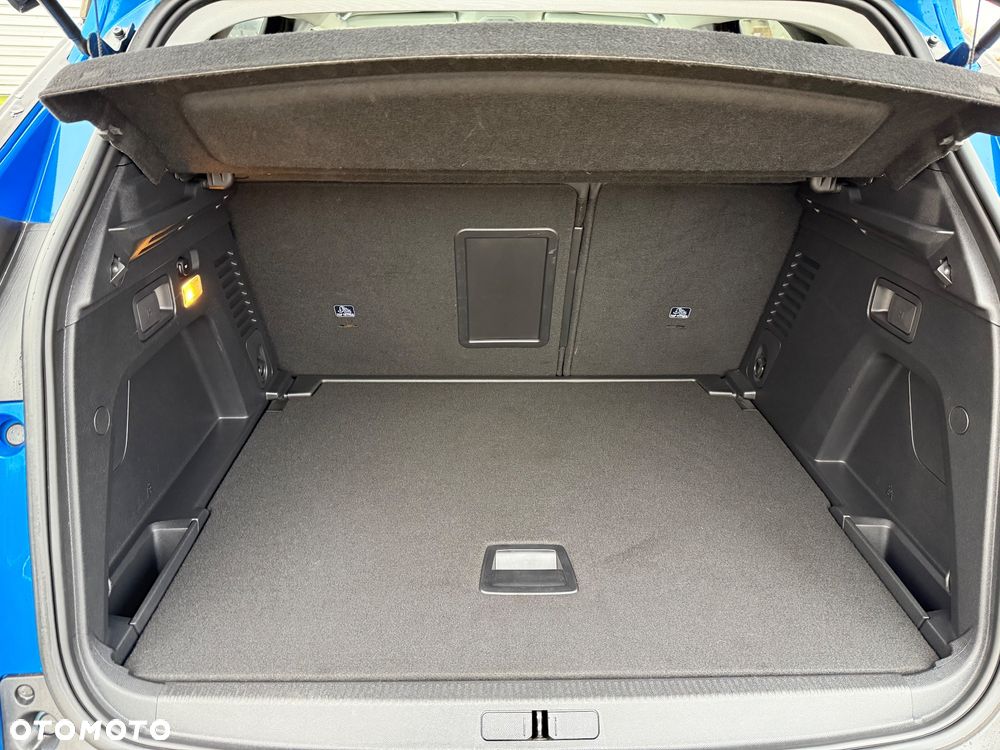 Peugeot 3008 1.2 PureTech Allure S&S EAT8 - 30