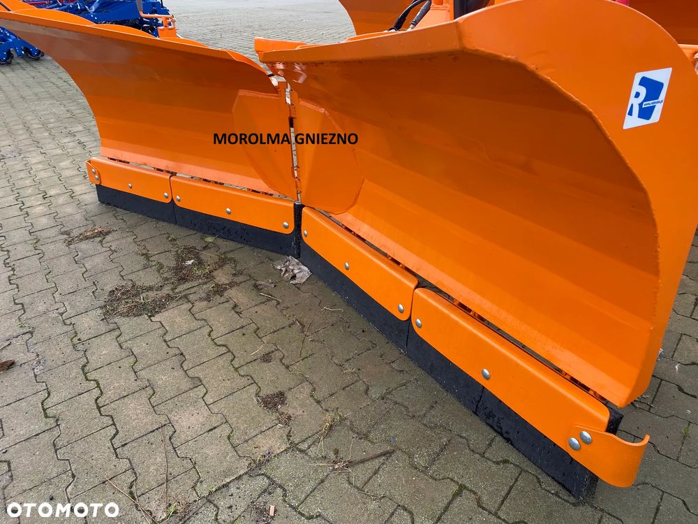 Składany pług do śniegu śnieżny komunalny ciężki 3,0 m TUZ kat II hydrauliczny - 6