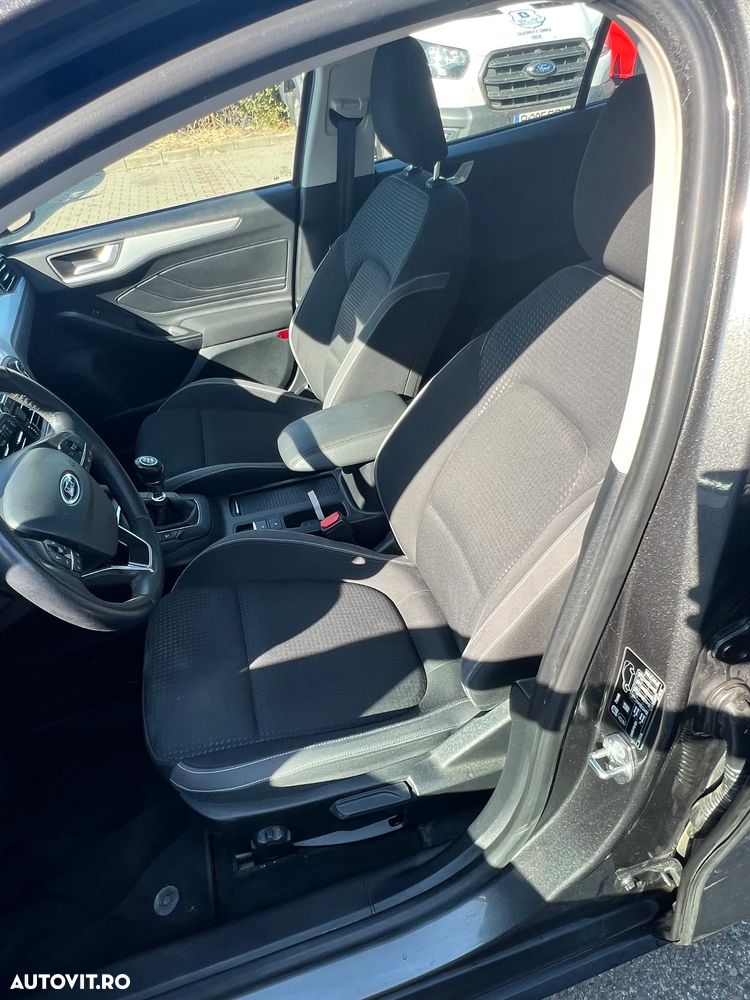 Ford Focus 1.0 EcoBoost Trend Edition - 17