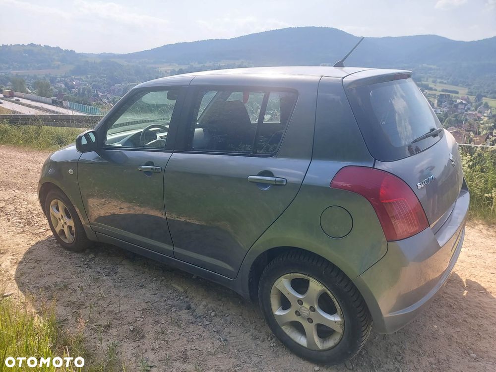 Suzuki Swift 1.3 GS / Premium 4WD - 7