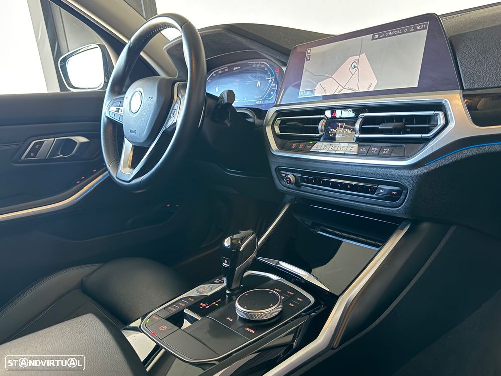 BMW 320 e Line Sport Auto - 42