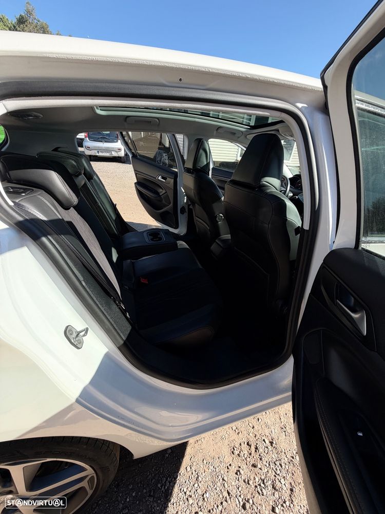 Peugeot 308 1.6 BlueHDi Allure J18 - 27