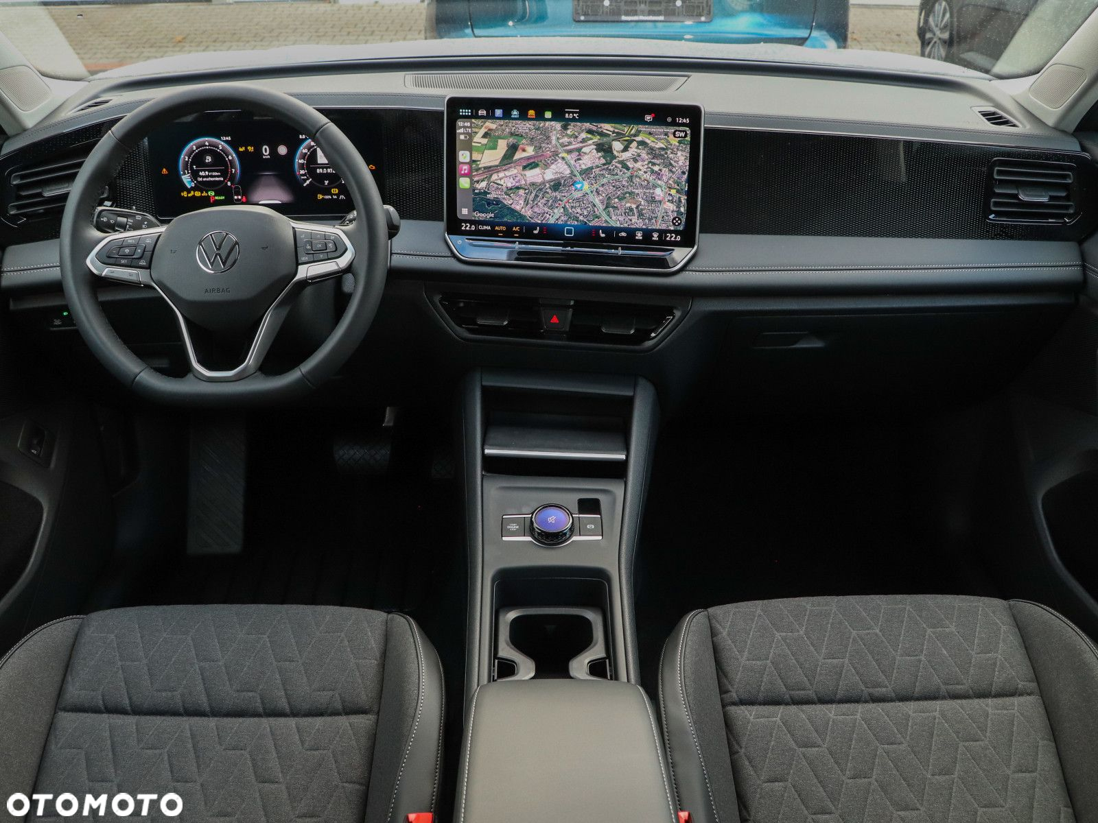 Volkswagen Tiguan - 13