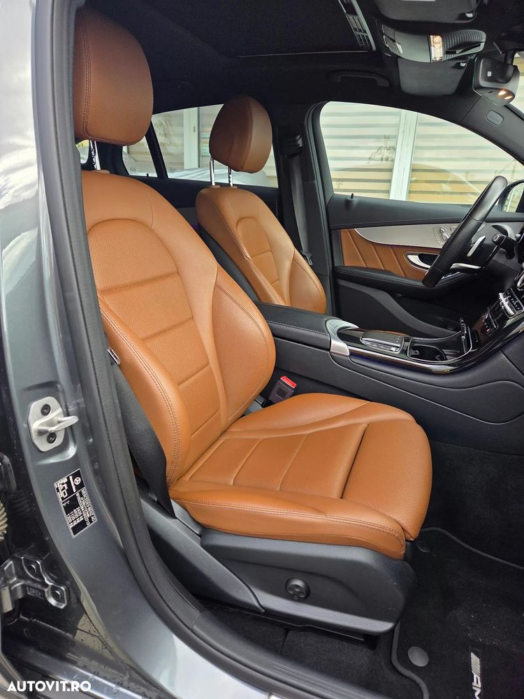 Mercedes-Benz GLC Coupe 300 4Matic 9G-TRONIC AMG Line - 12