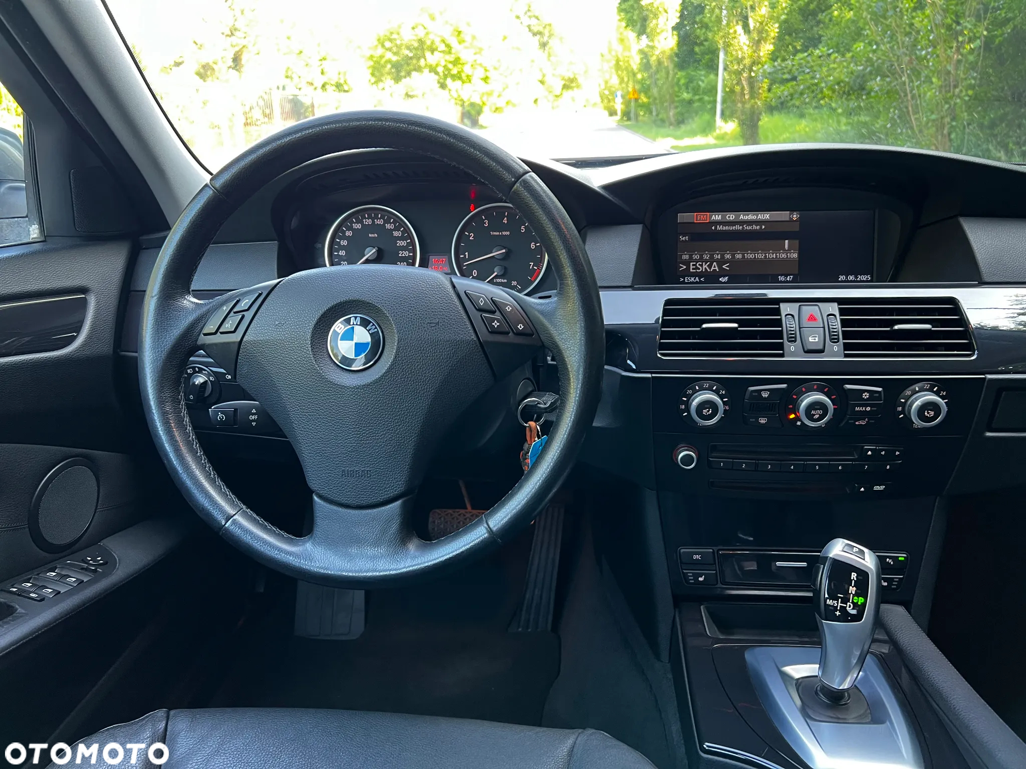 BMW Seria 5 525i - 15