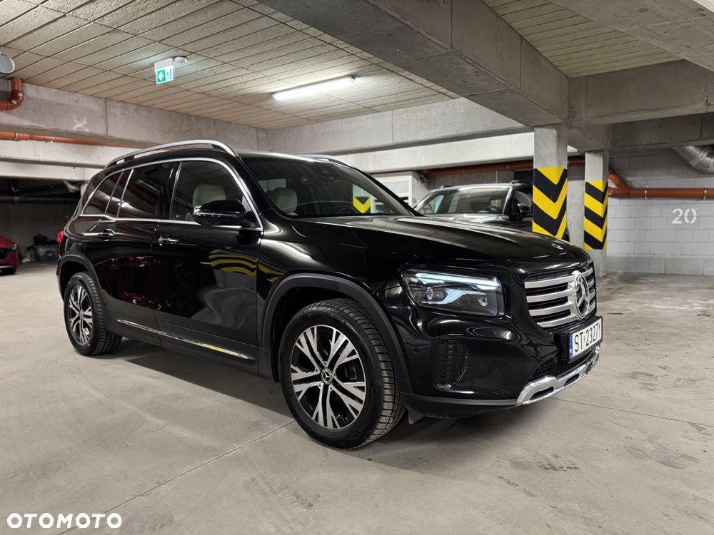 Mercedes-Benz GLB - 8