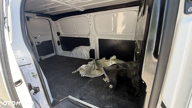 Opel Vivaro 2.0d 144KM Long L2 Klima Navi Kamera - 17