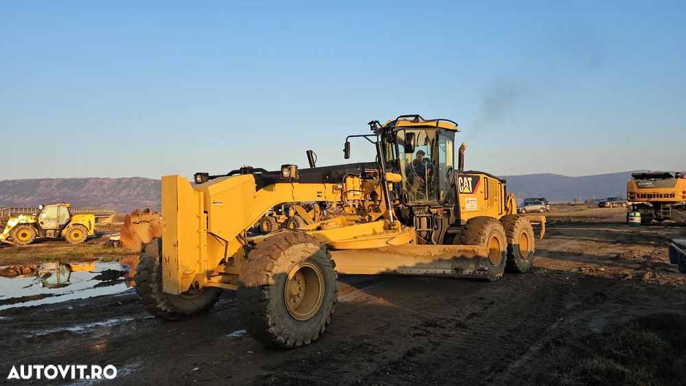Caterpillar CAT 14M Greder 6X4 - 14