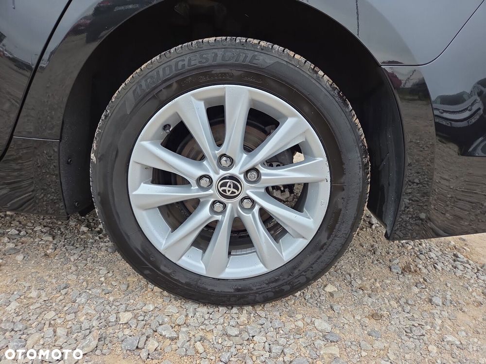 Toyota Corolla 1.8 Hybrid Comfort - 17
