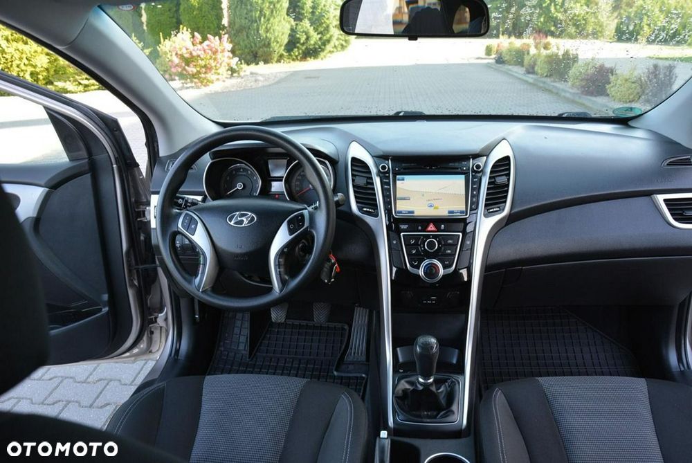 Hyundai i30 1.4 Comfort - 18