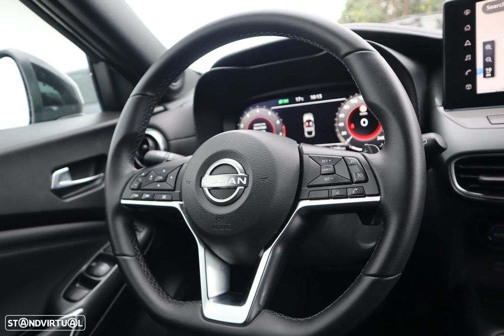 Nissan Juke 1.0 DIG-T N-Connecta DCT - 9