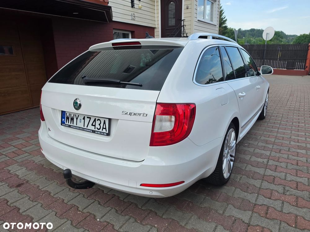 Skoda Superb 2.0 TDI Exclusive - 3